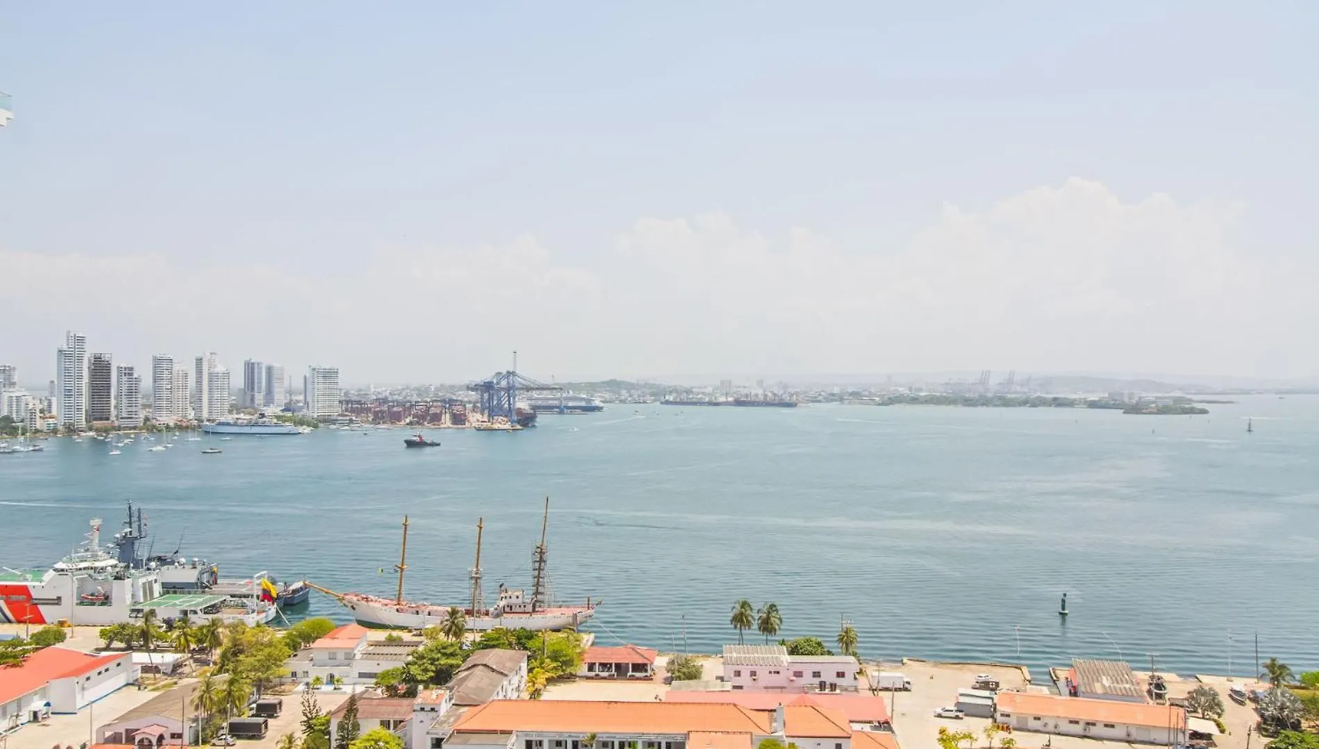 Vista De Lujo Al Mar Y La Bahia Apartment Cartagena Colombia