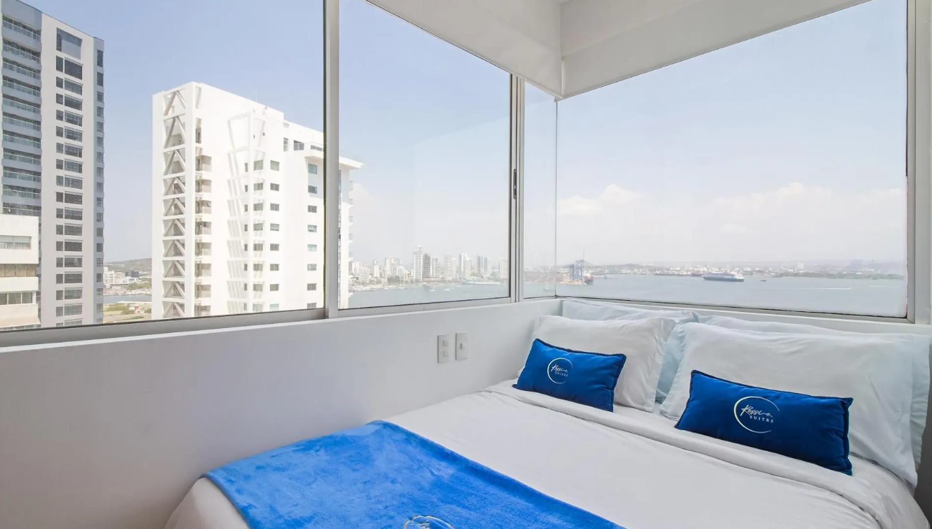 Vista De Lujo Al Mar Y La Bahia Apartment Cartagena